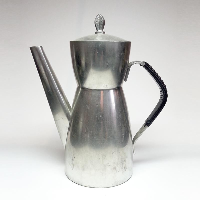 Pewter Coffee Pot Attributed to Brødrene Mylius, Norway, side view