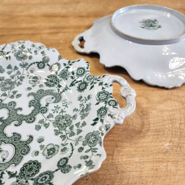 William Ridgway & Co. “Flosculous” Dessert Set, England, c. 1840, alternate view